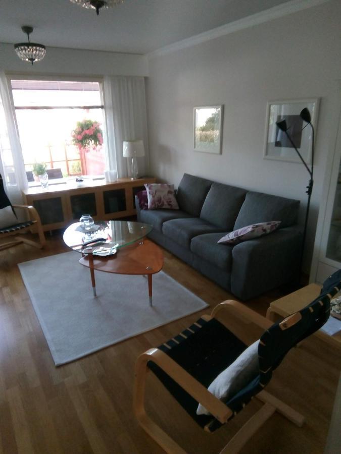 Cozy Two Room Apartment With Sauna Hyvinkää Buitenkant foto
