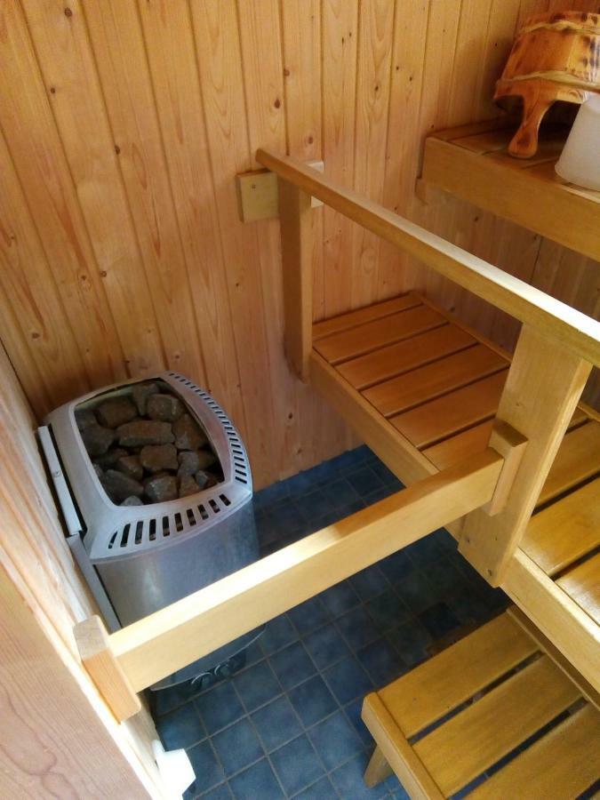 Cozy Two Room Apartment With Sauna Hyvinkää Buitenkant foto